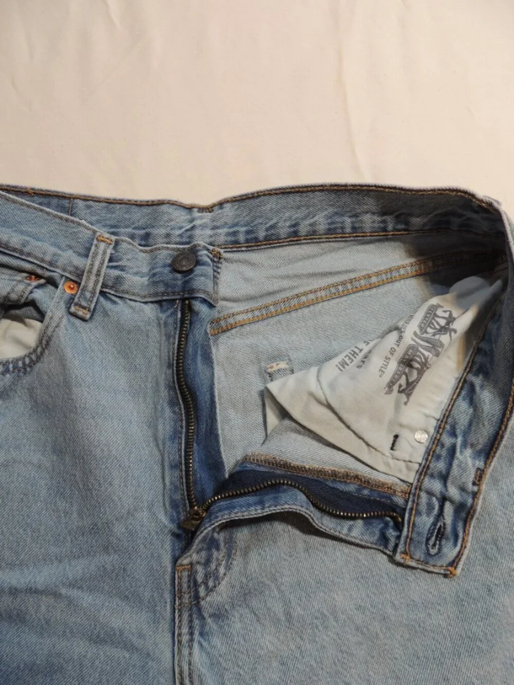 Levi 565 Jeans Vintage 1997 Men 33x34 Pockets Leg Fade Outdoor Denim Blue Jeans